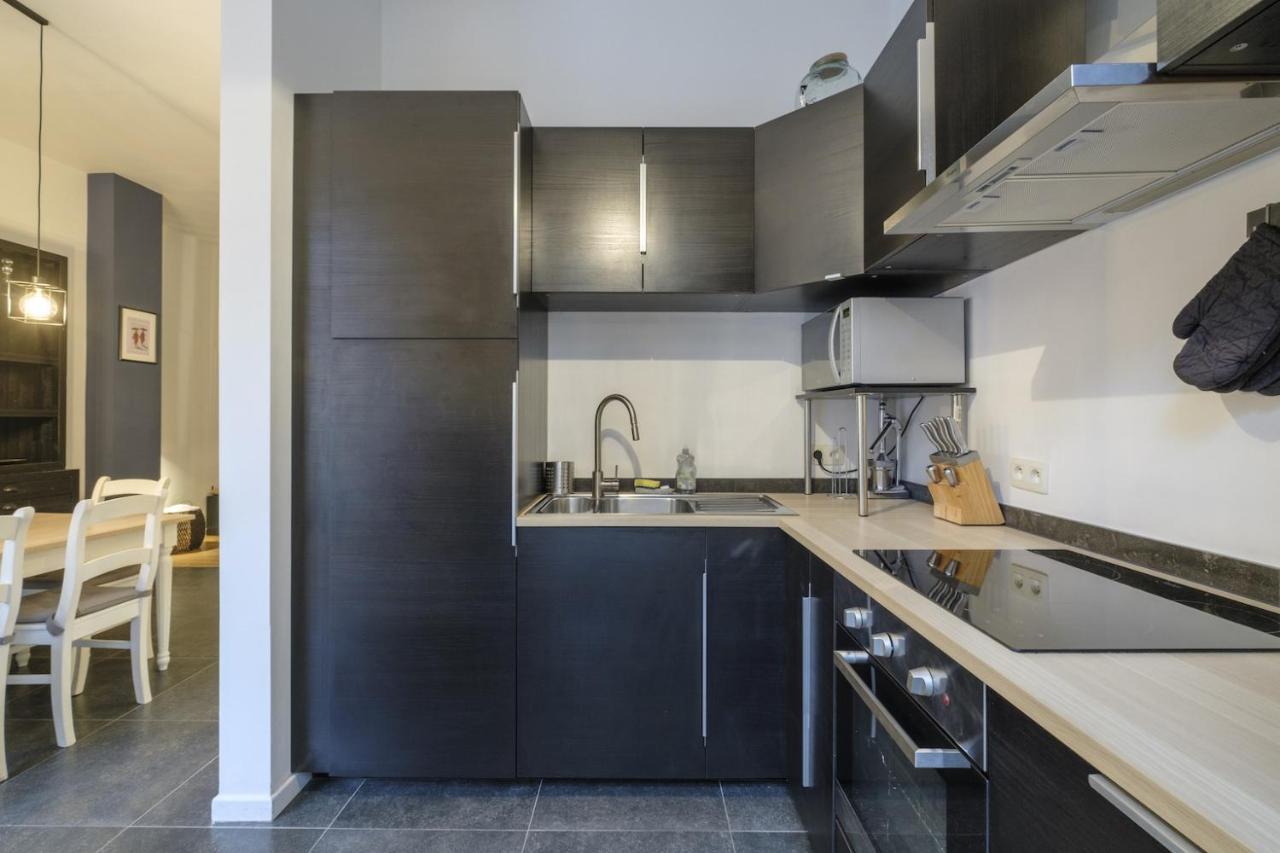 Magnificent 2 Bedroom Duplex + Terrace Ixelles Apartment Brüssel